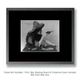 Revolver Girl #4 Photo