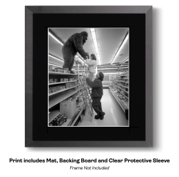 Bigfoot Humor - Bigfoot Lends a Hand